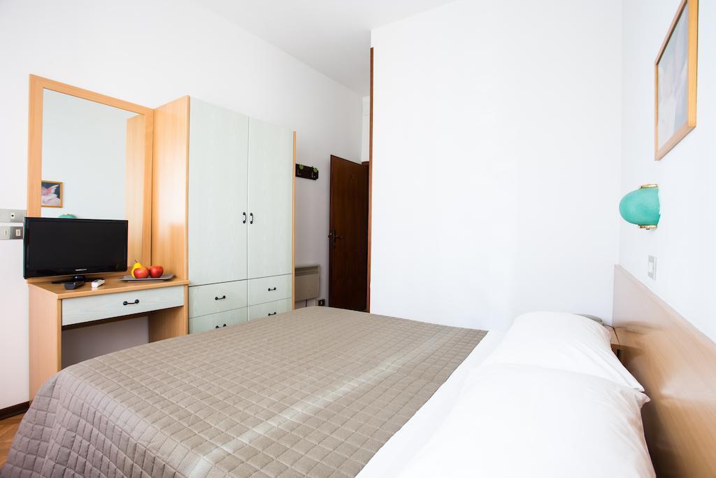 Hotel Meeting Cesenatico Room photo