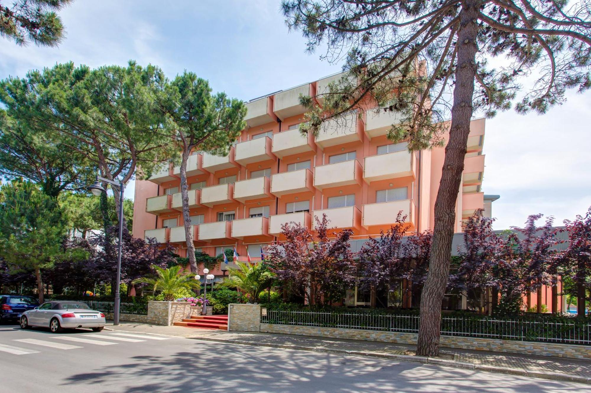 Hotel Meeting Cesenatico Exterior photo